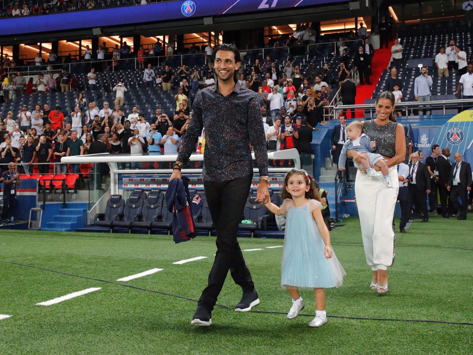 遇爱交友网站品牌LOGO设计案例